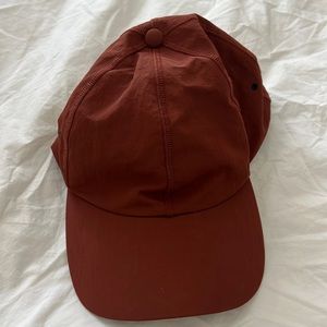 Lululemon hat